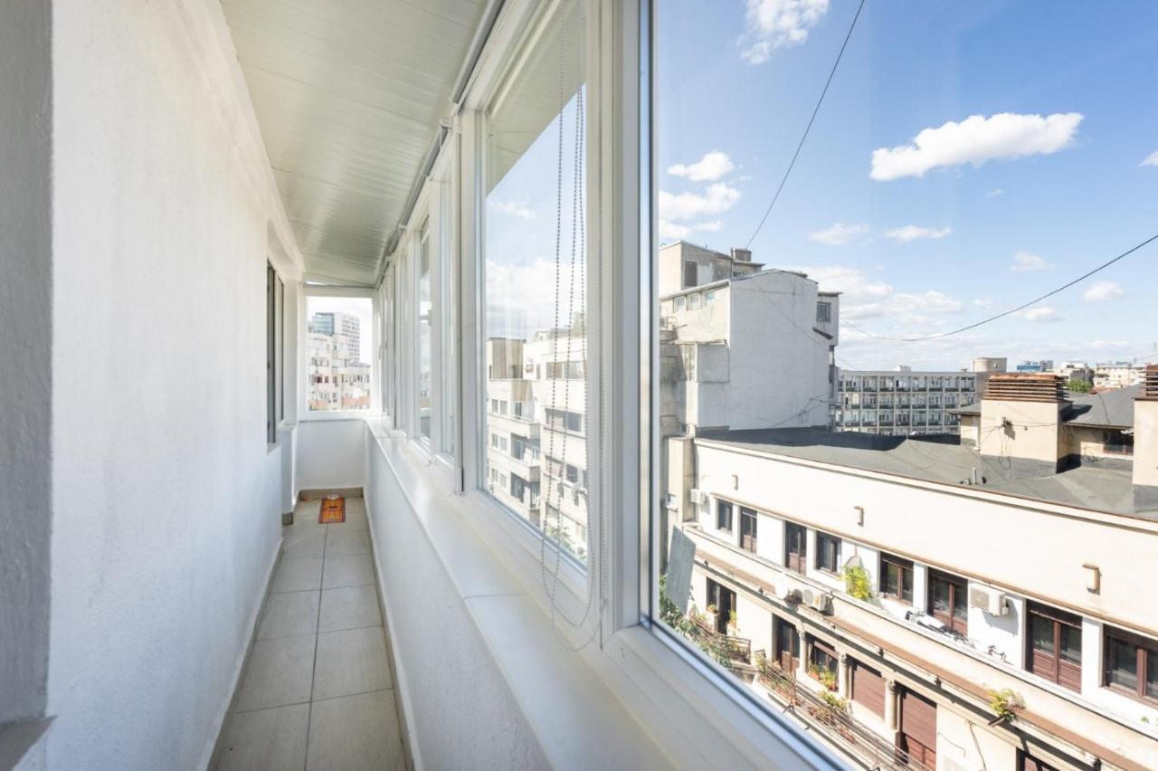 Spacious And Cozy Apartment In Central บูคาเรสต์ ภายนอก รูปภาพ